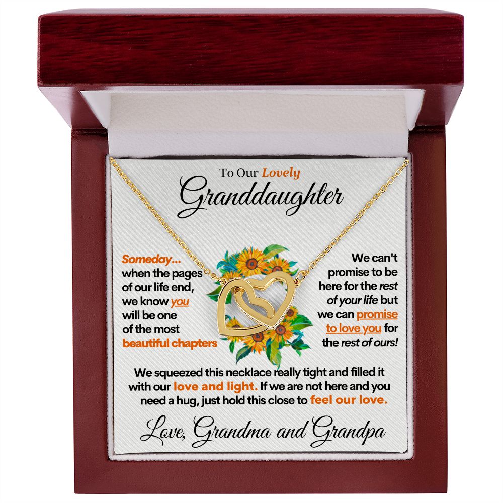 [Almost Sold Out] Granddaughter (Love Grandma and Grandpa) | Beautiful 14k White Gold Necklace Connected Hearts