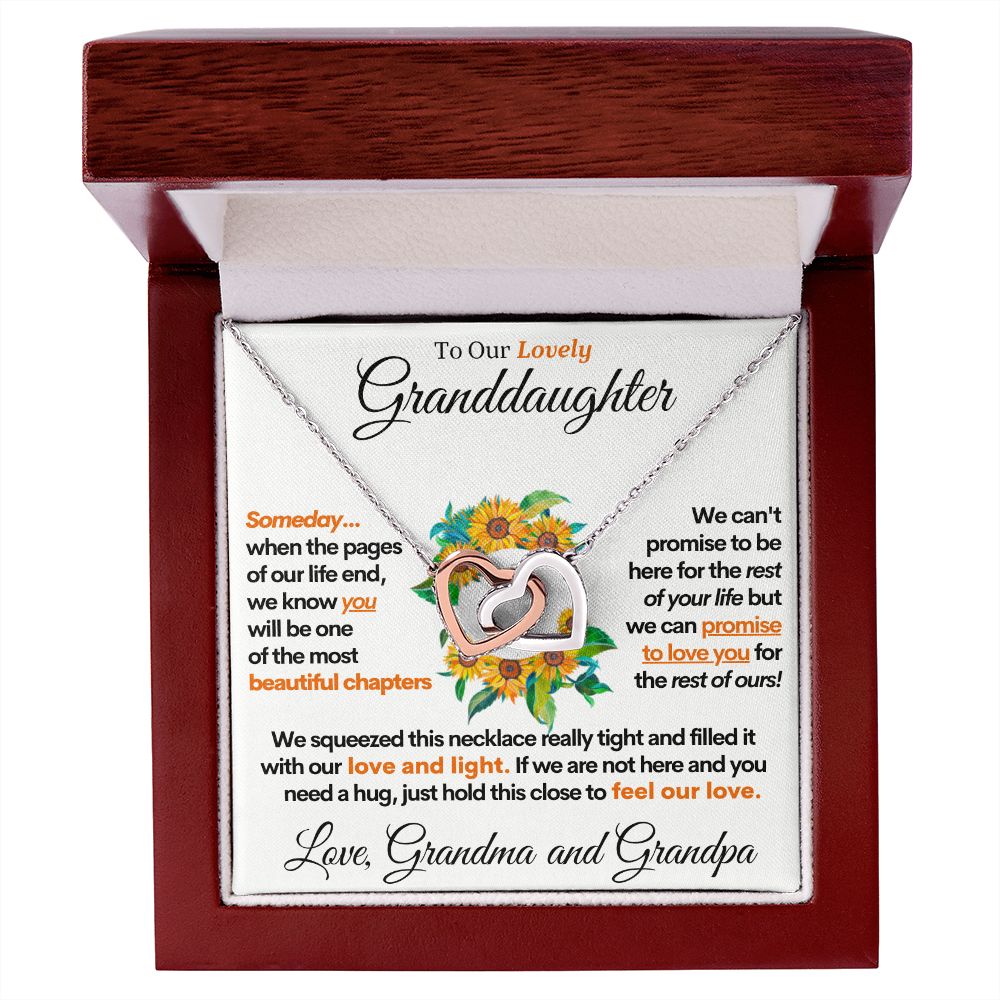 [Almost Sold Out] Granddaughter (Love Grandma and Grandpa) | Beautiful 14k White Gold Necklace Connected Hearts