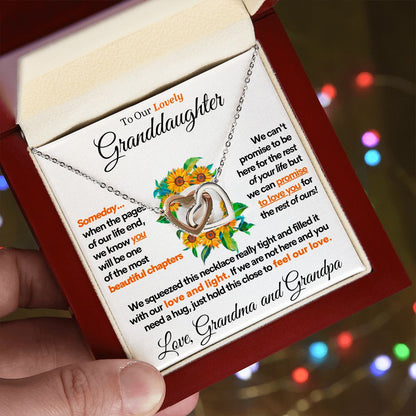 [Almost Sold Out] Granddaughter (Love Grandma and Grandpa) | Beautiful 14k White Gold Necklace Connected Hearts